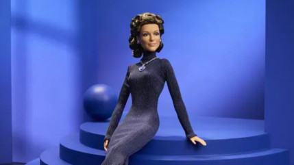 C&eacute;line Dion a d&eacute;sormais sa Barbie : Mattel reproduit l'une des tenues les plus mythiques de la chanteuse