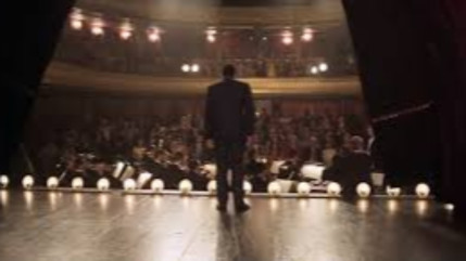 Charles Aznavour : les premières images du film révélées