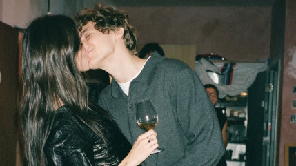 Charlotte Cardin prête à épouser Aliocha Schneider ? Un mariage envisagé pour célébrer leurs dix ans d’amour ! Charlotte Cardin prête à épouser Aliocha Schneider ? Un mariage envisagé pour célébrer leurs dix ans d’amour !