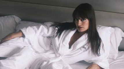 Clara Luciani : l’année 2023 placée sous le signe du bonheur Clara Luciani : l’année 2023 placée sous le signe du bonheur