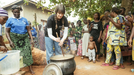 Clara Luciani témoigne après sa première mission pour l’UNICEF