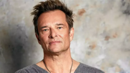 David Hallyday tend la main à ses soeurs Jade et Joy