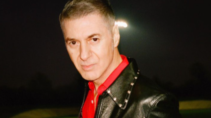 Etienne Daho accro à l'amour : "Je serai incurable jusqu'à mon dernier souffle"