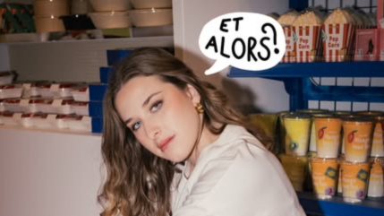 Héléna assassine les grossophobes et prône un message puissant et nécessaire : "Tout le monde est beau" Héléna assassine les grossophobes et prône un message puissant et nécessaire : "Tout le monde est beau"