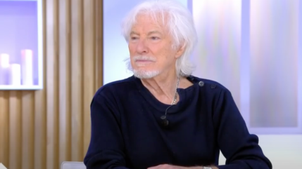 Hugues Aufray a perdu connaissance lors d'une terrible chute : "Ça aurait pu être très grave"