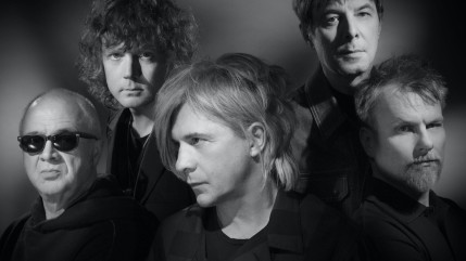 Indochine obtient gain de cause : le festival Les Déferlantes n'aura pas lieu à Perpignan