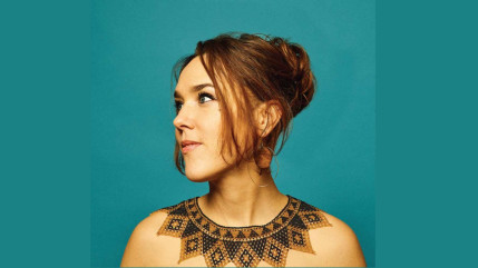 "Je suis tombée dans un trou..." : Zaz fait de terribles confidences sur l'asassinat de son compagnon "Je suis tombée dans un trou..." : Zaz fait de terribles confidences sur l'asassinat de son compagnon