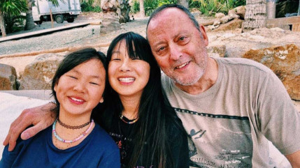 Jean Reno : le parrain de Jade Hallyday s&rsquo;interroge encore sur le choix de Johnny