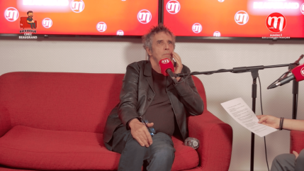 Julien Clerc rend hommage à son frère avec "Saint-Nazaire" : émotion et souvenirs en musique