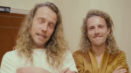 Julien Doré trompe les journalistes sur la sortie de "Imposteur" Julien Doré trompe les journalistes sur la sortie de "Imposteur"