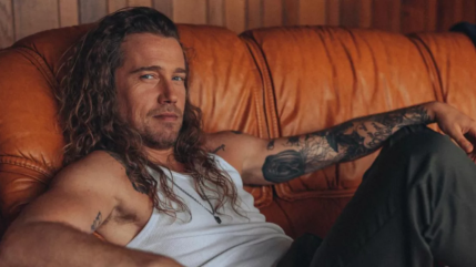 Julien Doré : une célèbre marque de fromage lui propose un partenariat, il répond