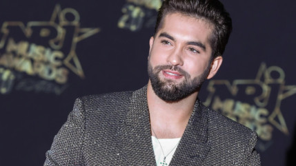Kendji Girac : le chanteur reprend son ancien m&eacute;tier et rend hommage aux travailleurs manuels