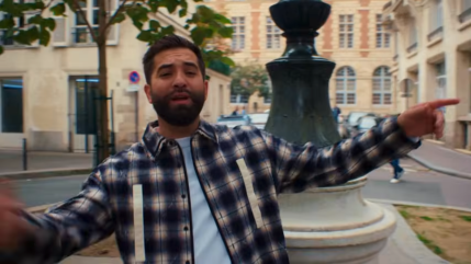 Kendji nous donne envie de danser grâce à son nouveau clip "Oublier"