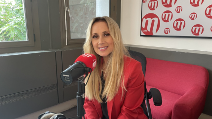 Lara Fabian à propos de Slimane : "J'ai vraiment ressenti l'urgence de le côtoyer" Lara Fabian à propos de Slimane : "J'ai vraiment ressenti l'urgence de le côtoyer"
