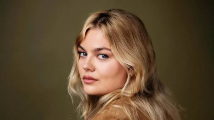 Louane : devinez avec quelle grande star mondiale elle va collaborer Louane : devinez avec quelle grande star mondiale elle va collaborer