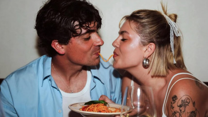 Louane dit oui à Florian dans un mariage loin des projecteurs Louane dit oui à Florian dans un mariage loin des projecteurs