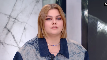 Louane émue en évoquant l'importance de sa famille