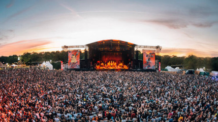 Louise Attaque, Santa, ... : les artistes les plus programmés en festival cet été