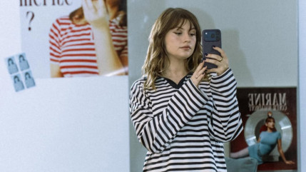 Marine ne peut plus chanter certaines de ses chansons... et officialise son couple !