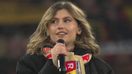 Marine (Star Academy) interprète "Les Corons" pour rendre hommage à Pierre Bachelet et c'est tout simplement sublime !