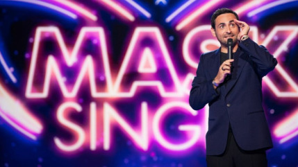 "Mask Singer" : les salaires du jury dévoilés ! "Mask Singer" : les salaires du jury dévoilés !