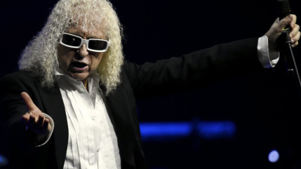 Michel Polnareff : son coup de gueule en plein concert : "Fuck Them" ! Michel Polnareff : son coup de gueule en plein concert : "Fuck Them" !