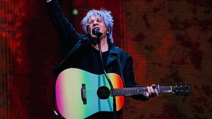 Nicola Sirkis : 67 ans d'une vie consacr&eacute;e &agrave; la musique et &agrave; la l&eacute;gende Indochine