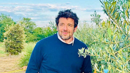 Patrick Bruel fait ses premiers pas dans une série sur TF1, et peut compter sur le soutien de son ex Patrick Bruel fait ses premiers pas dans une série sur TF1, et peut compter sur le soutien de son ex