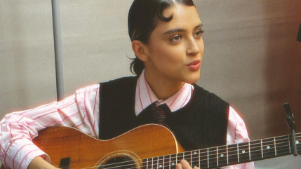 Pomme : une artiste aux multiples talents ! Pomme : une artiste aux multiples talents !