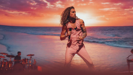 "Pourvu qu'elles soient douces", le nouveau clip de Julien Doré est dispo ! "Pourvu qu'elles soient douces", le nouveau clip de Julien Doré est dispo !