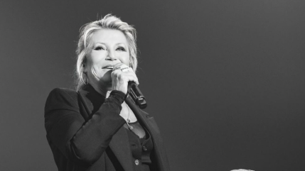 Sheila : elle reçoit la Légion d’honneur