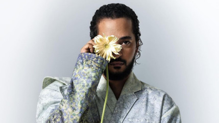 Slimane : “Chroniques d’un cupidon” continue de cartonner