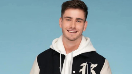 Star Academy : Julien travaille sur son premier single Star Academy : Julien travaille sur son premier single