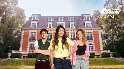 Star Academy : les acad&eacute;miciens passent &agrave; l&rsquo;action... et Ema prend d&eacute;j&agrave; une longueur d&rsquo;avance !