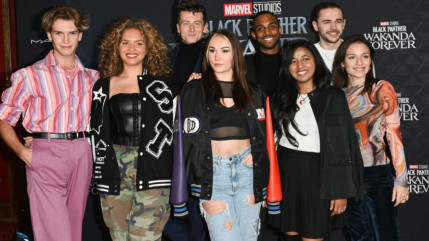 "Star Academy" : les élèves mettent le feu au tapis rouge pour leur première sortie