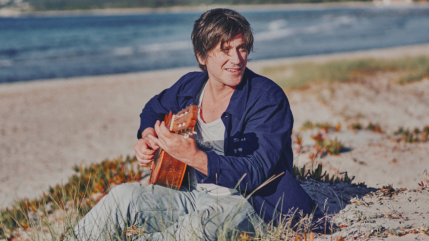 Thomas Dutronc : il se confie sur la relation qu’il entretenait avec sa mère, Françoise Hardy Thomas Dutronc : il se confie sur la relation qu’il entretenait avec sa mère, Françoise Hardy