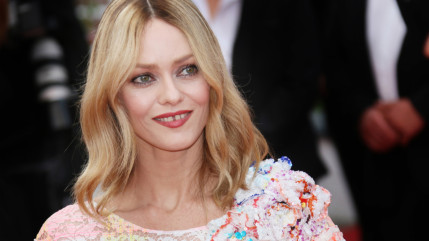 Vanessa Paradis au plus mal, elle annule son concert au Printemps de Bourges