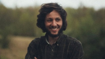 Vianney a enfin fini sa cabane et tease son retour : "Je m&rsquo;enferme d&eacute;sormais ici pendant un mois, il est temps"