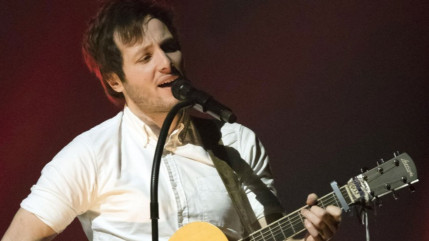 Vianney : adorable photo à l'Olympia avec son fils Edgar