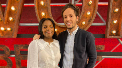 Vianney encense Mentissa pour la sortie de son premier album "La vingtaine" Vianney encense Mentissa pour la sortie de son premier album "La vingtaine"