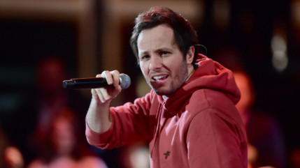 Vianney pousse un nouveau coup de gueule après avoir été relié à l'extrême droite !