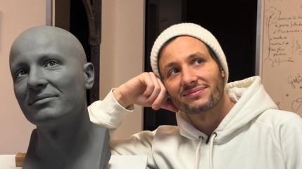 Vianney va  partir se couper du monde pour enregistrer ses prochains morceaux