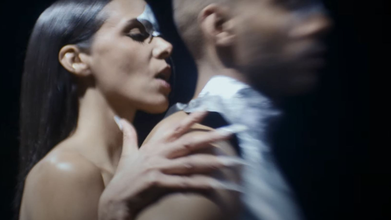 Shy'M de retour avec Vartang pour "Givré"