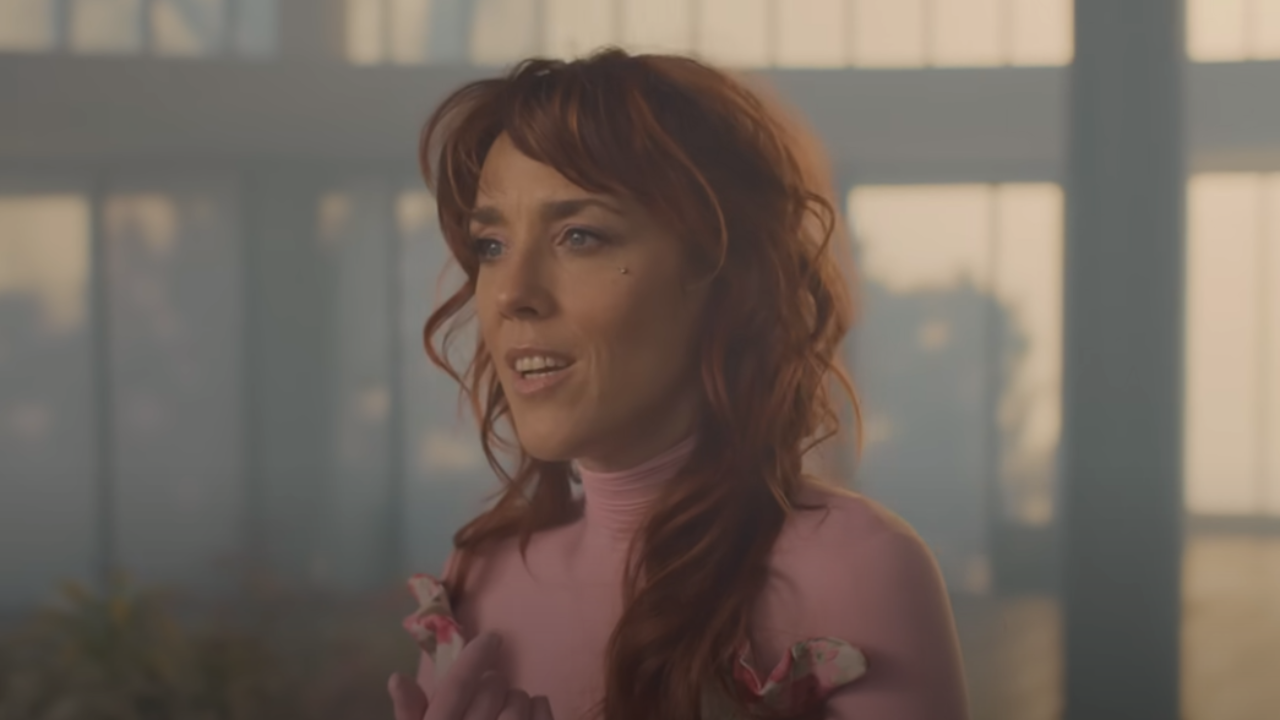 Zaz : dévoile son nouveau clip "De couleurs vives"