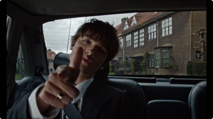 Pierre de Maere : Un retour &eacute;clatant avec le clip "Je pense &agrave; vous" !